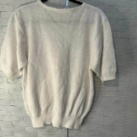 Vintage Joyce spring white sweater with flowers, size M and great condition - Picture 4 of 4